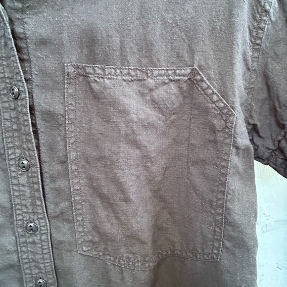 Power of my People black Wayward Fit Ss button up shirt, size xxs - Picture 13 of 14